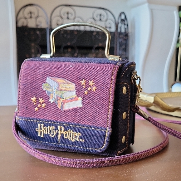 Warner Bros. Handbags - Harry potter Warner Bros. Purple Crossbody Bag